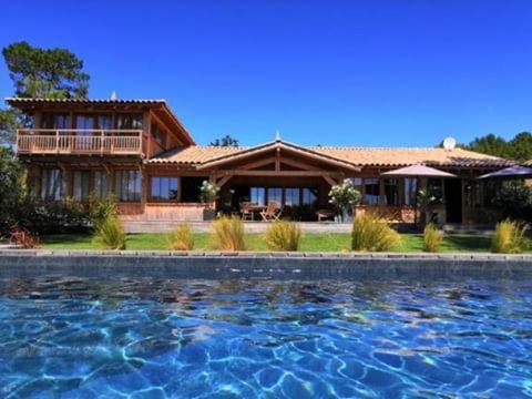 לאקאנו La Maison Moutchic מראה חיצוני תמונה