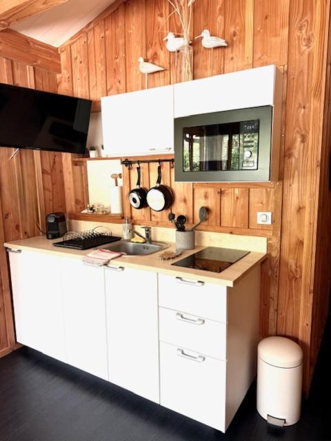 לאקאנו La Maison Moutchic מראה חיצוני תמונה
